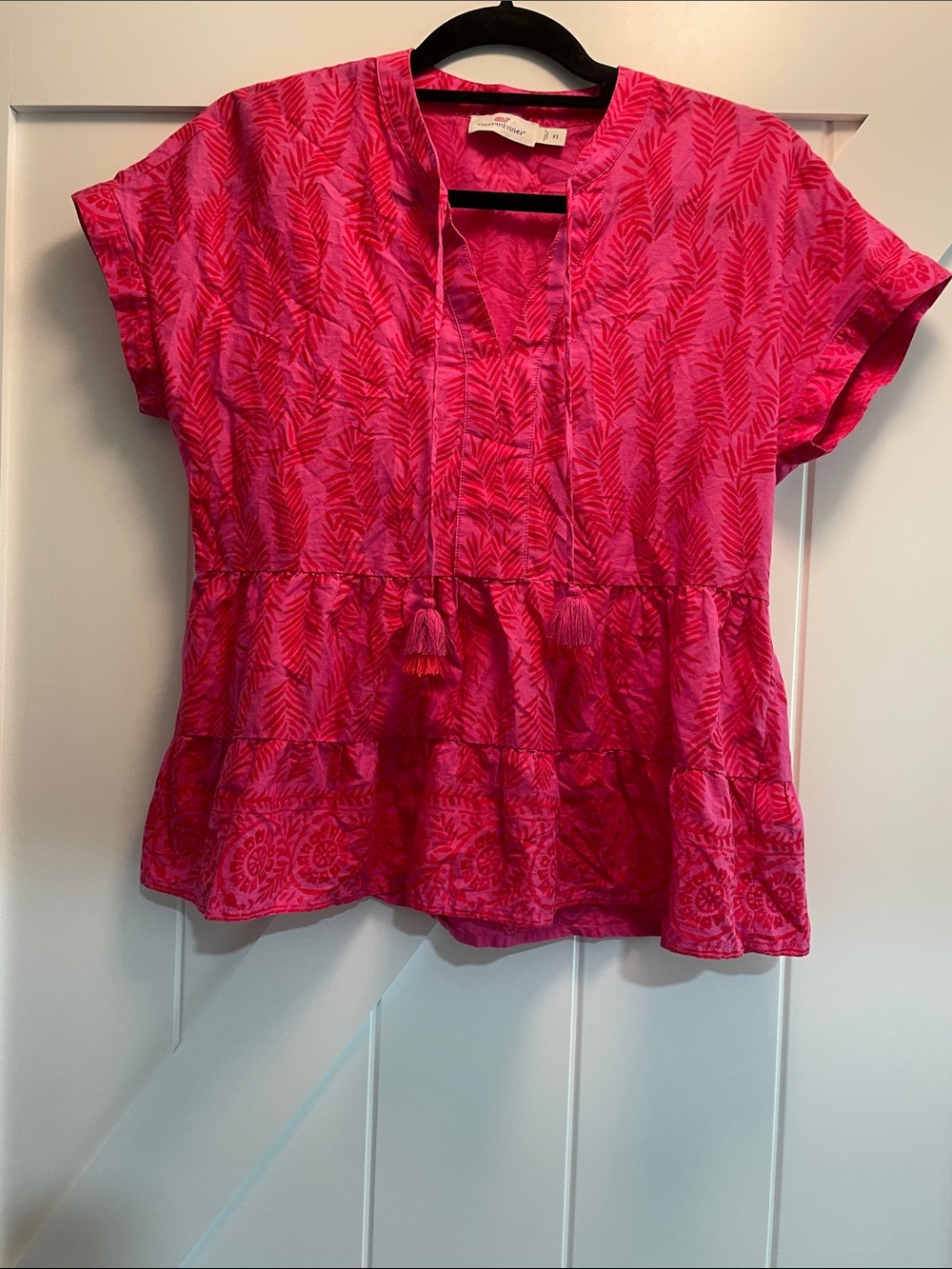 Vineyard Vines Hot Pink Paisley & Leaf Print Short-Sleeve Peplum Blouse